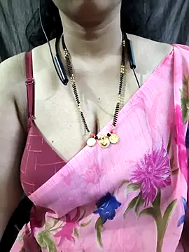 Webcam Model (bhuvana_555)  is live.Free join now!