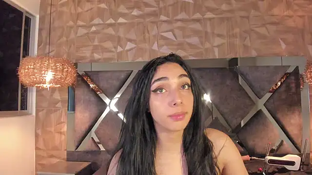 Kiara_velvet__ webcam