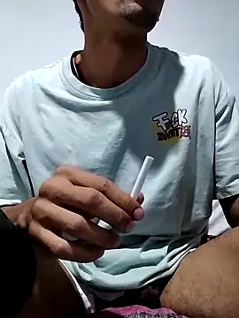 tucanero23cm - TuCanero23cm's free webcam - UK Sex Cams