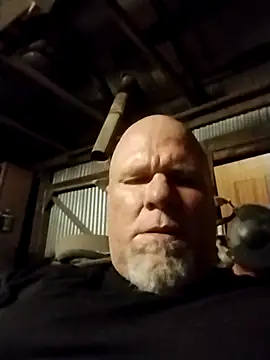 reddog833 (M mature) - Do anything for fans