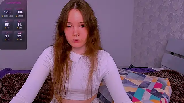 Janie_JJ_Curvie webcam