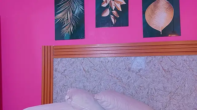 kinkyandsavage webcam