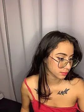 Alana_Martinez_ webcam