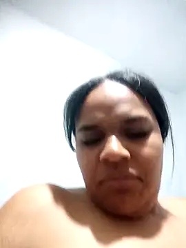 sexybronwlatin webcam