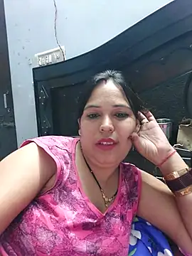 Poojabhabi101 webcam