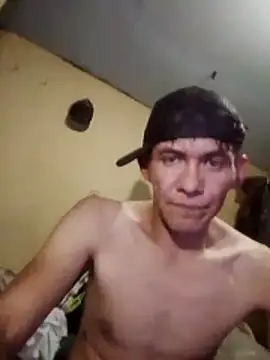 Cloud0nMycock webcam