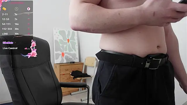 richard_dullas (M twink) - SHOW SOME LOVE FOR STUD