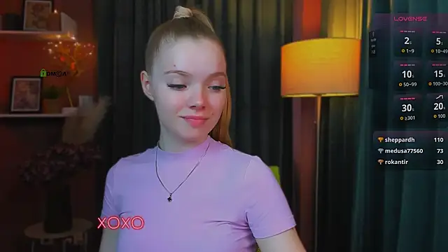 maddy_moah (F teen) - doggy style