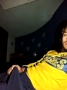 AlexAlejandro13 webcam