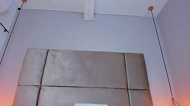 isabel_sofiaa webcam