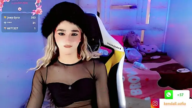 Sophiaa_doll_ webcam