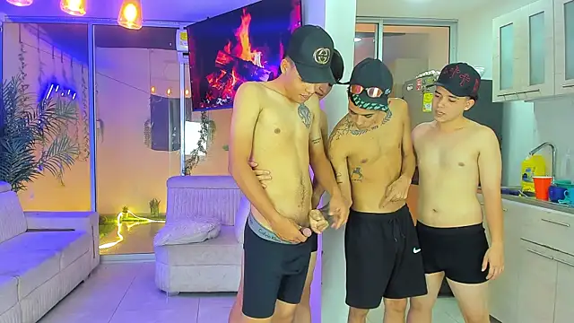 Houseofwarrios webcam