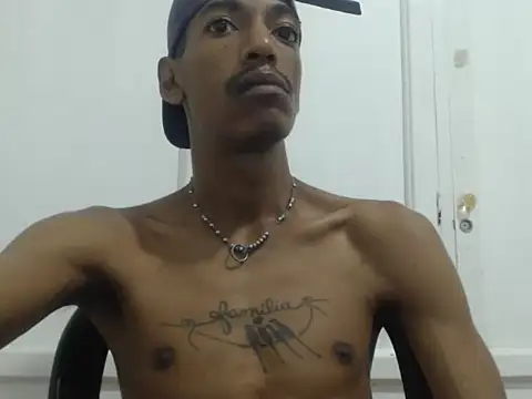 AlbertBigCock webcam