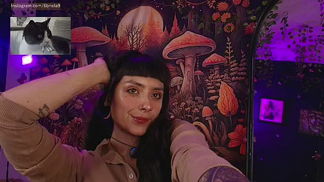 6Briela9_ webcam
