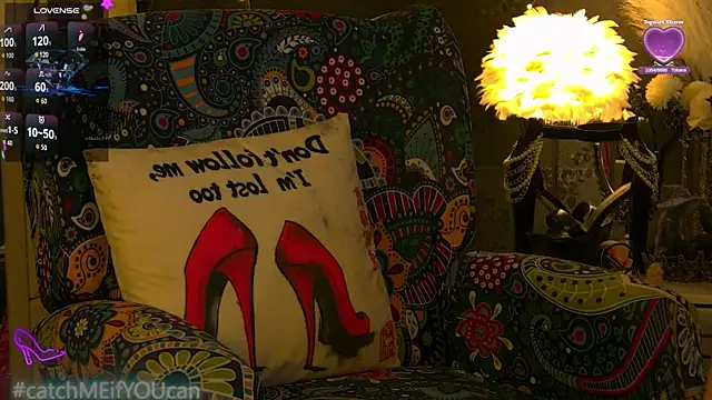 ToughVamp_MockinWITCH webcam