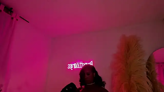 bruneettklaryss webcam