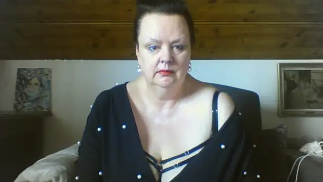 TiffanyMature webcam