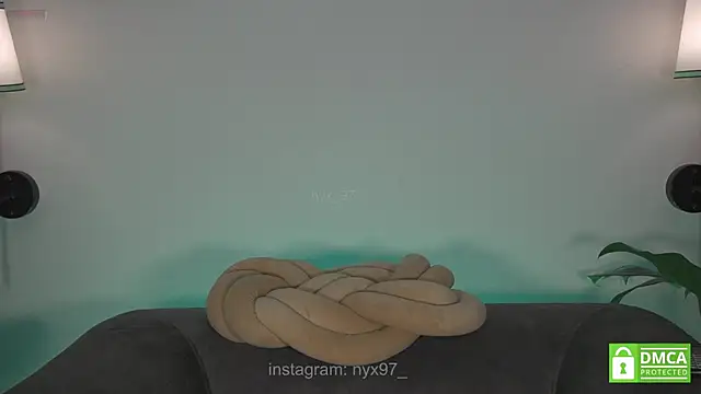 nyx_97 webcam