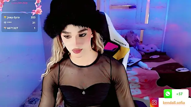 Sophiaa_doll_ webcam