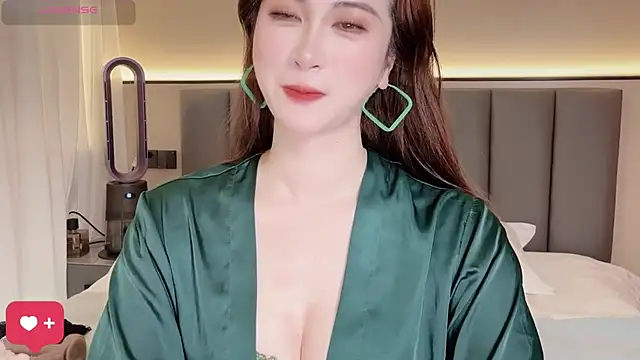 美女wuyueaini在线直播