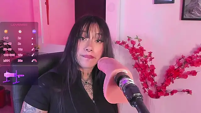 Akari1_Mischief webcam