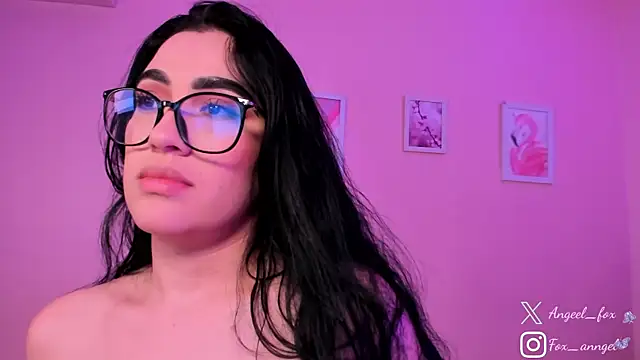 angeel_fox webcam