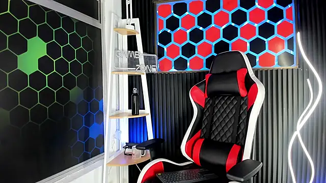 steev_novoa (M young) - Hello my Steev, kisses ❤💋