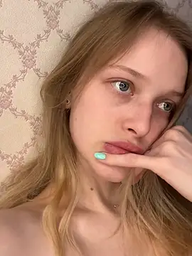 StarFrom_Hell webcam