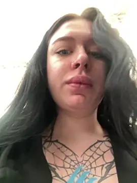 AlishaOfThorns webcam