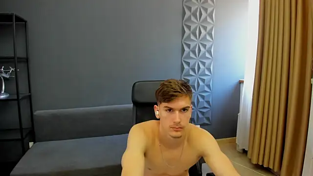 bradyflint (M twink) - CUM SHOW!! in PUBLIC