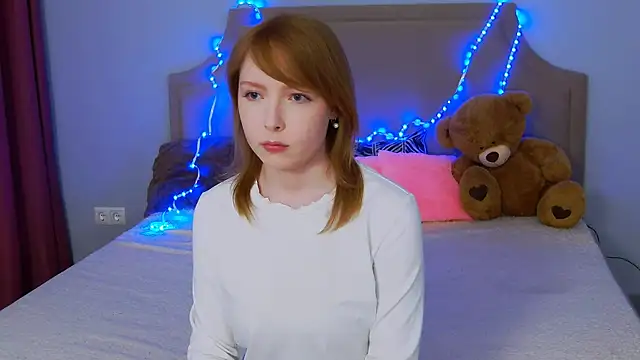 CherryCrushLove webcam