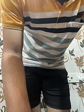 CA_Topper_7837 webcam