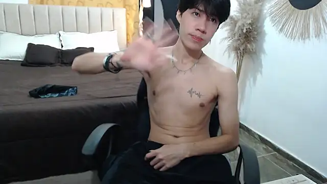 elio-cam (M young) - Delicious cum show