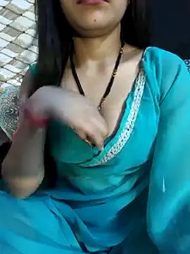 Webcam Model (Hot_rashika_)  is live.Free join now!