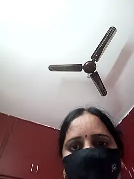 Mee_harini-telugupilla webcam