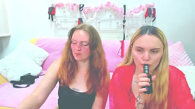 MagicEyess live sex cam