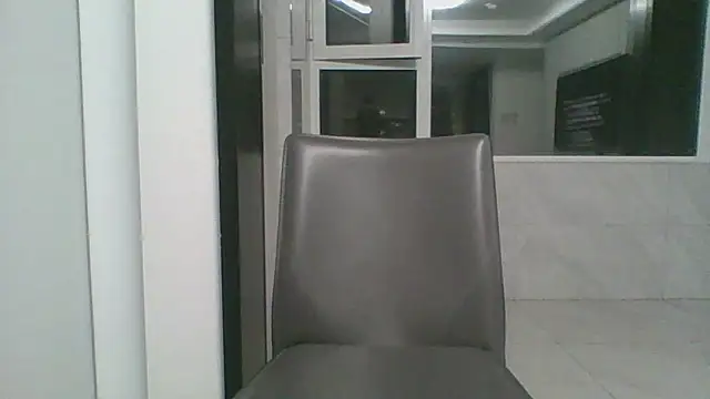 nole_china7 (Ask my age) - talk / fun / cum