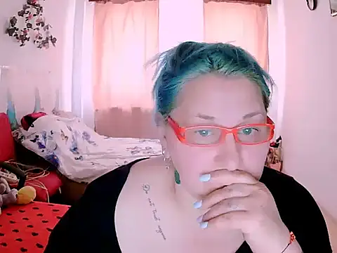 BlondyBigBoobs webcam