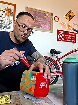 Mr_Graffitimile webcam