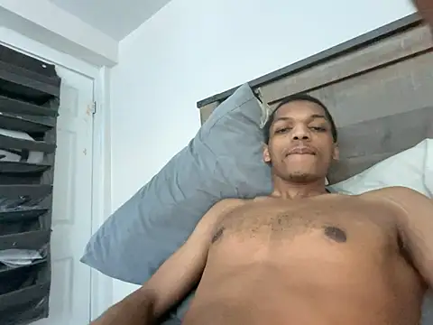 zeeeky_33deep webcam