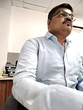 Desi_Lodo_Gujju_Boy webcam