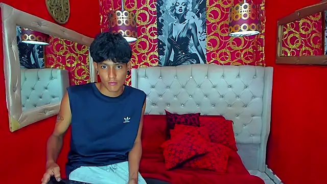 straightyoungpein (M twink) - show cum