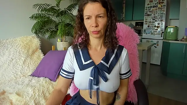 ChristinaGlory webcam