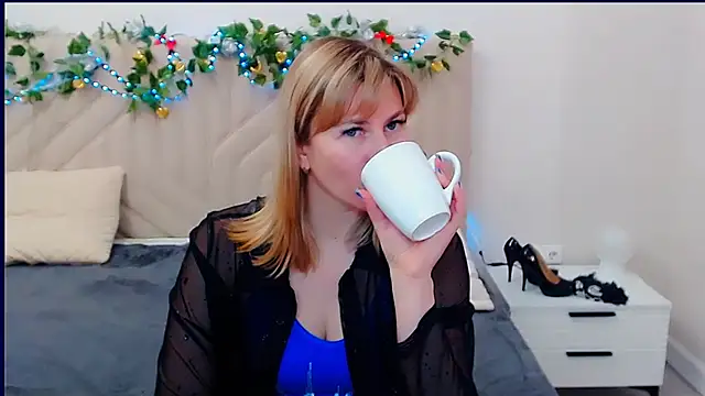 Incredible_Ariela webcam