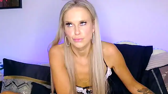 Imyourgoodgirl69xo webcam