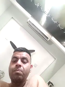 ashleellaunda7582 webcam