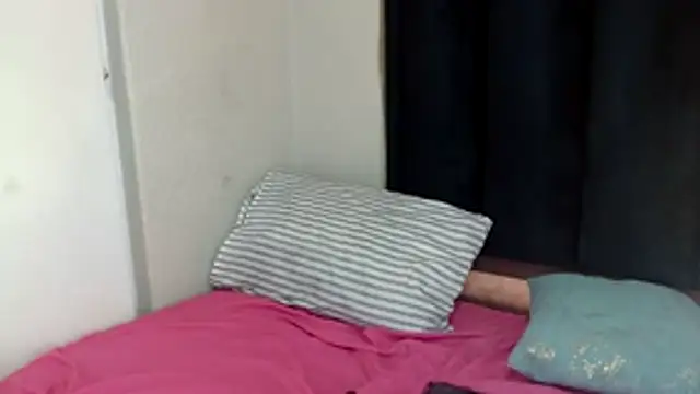 BootyCaramelxx webcam