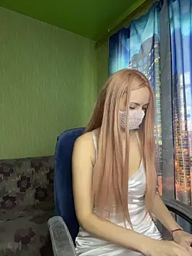 SophieBlackwood webcam