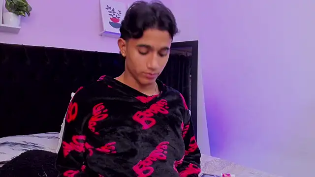 Morgan_Bladee webcam