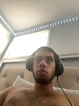 iLoveGirlsOnlyStr8Asf webcam